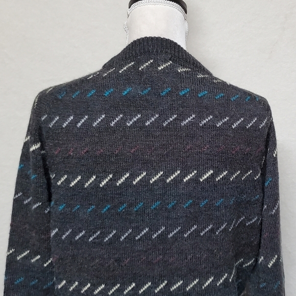 VINTAGE 70s South Channel Gray Wool Geometric Notched Knit Fisherman's Sweater - Picture 8 of 10